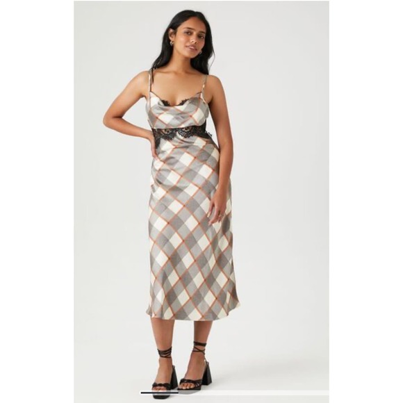 FOREVER 21 Dresses & Skirts - Forever 21 satin plaid lace trim, midi dress - size small